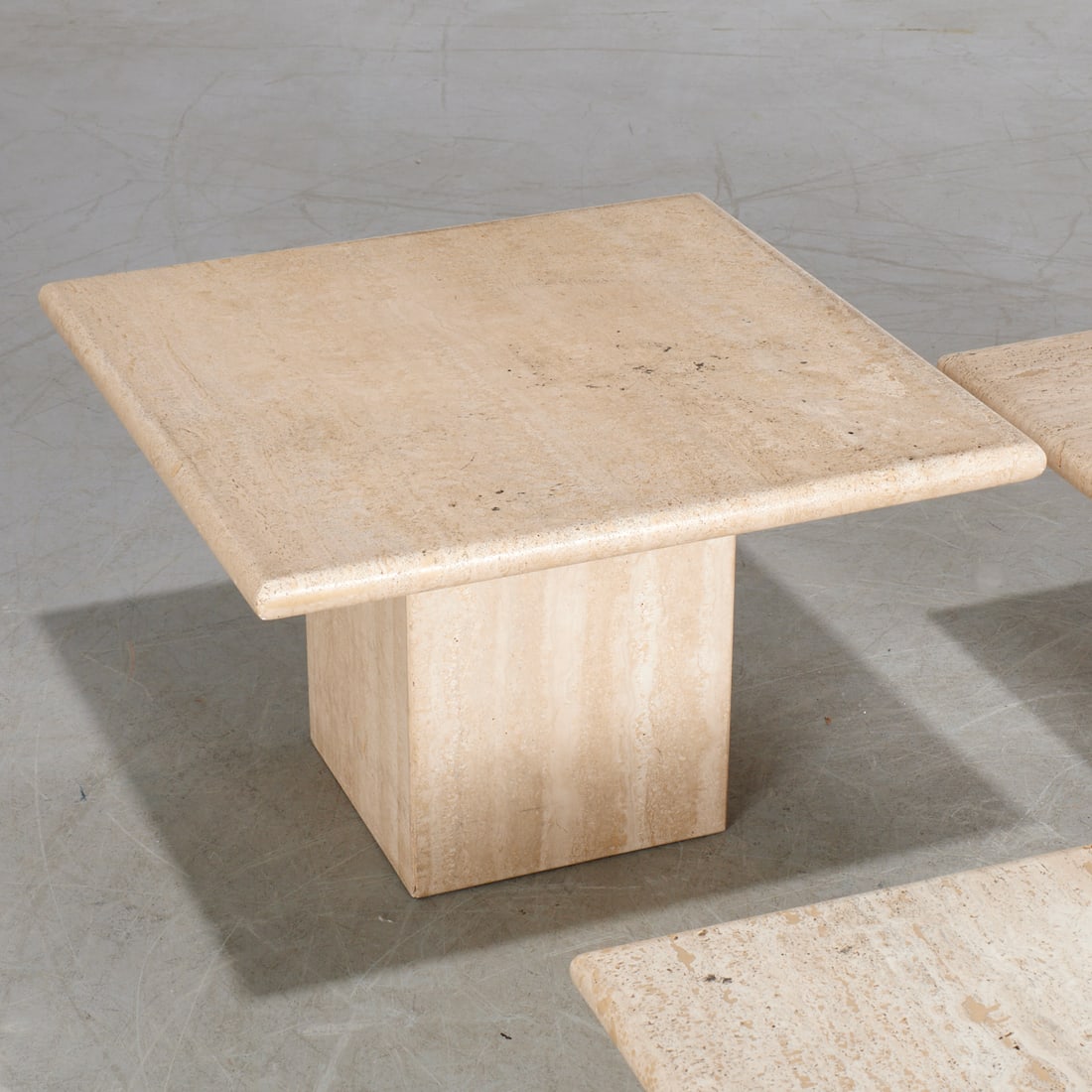 Angelo Mangiarotti (style), travertine table trio - 4
