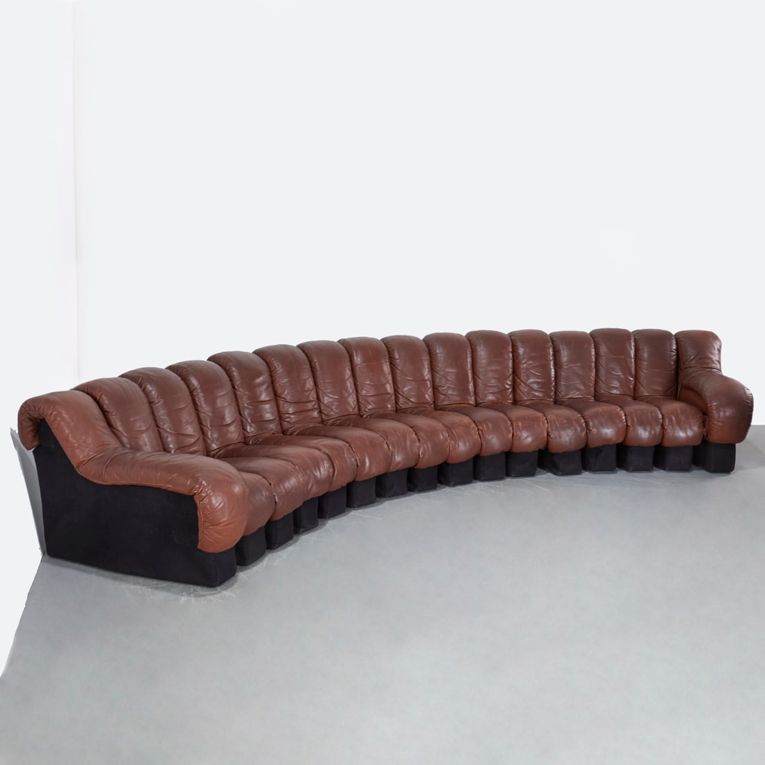De Sede "Non-Stop" leather sectional sofa (1 of 10)