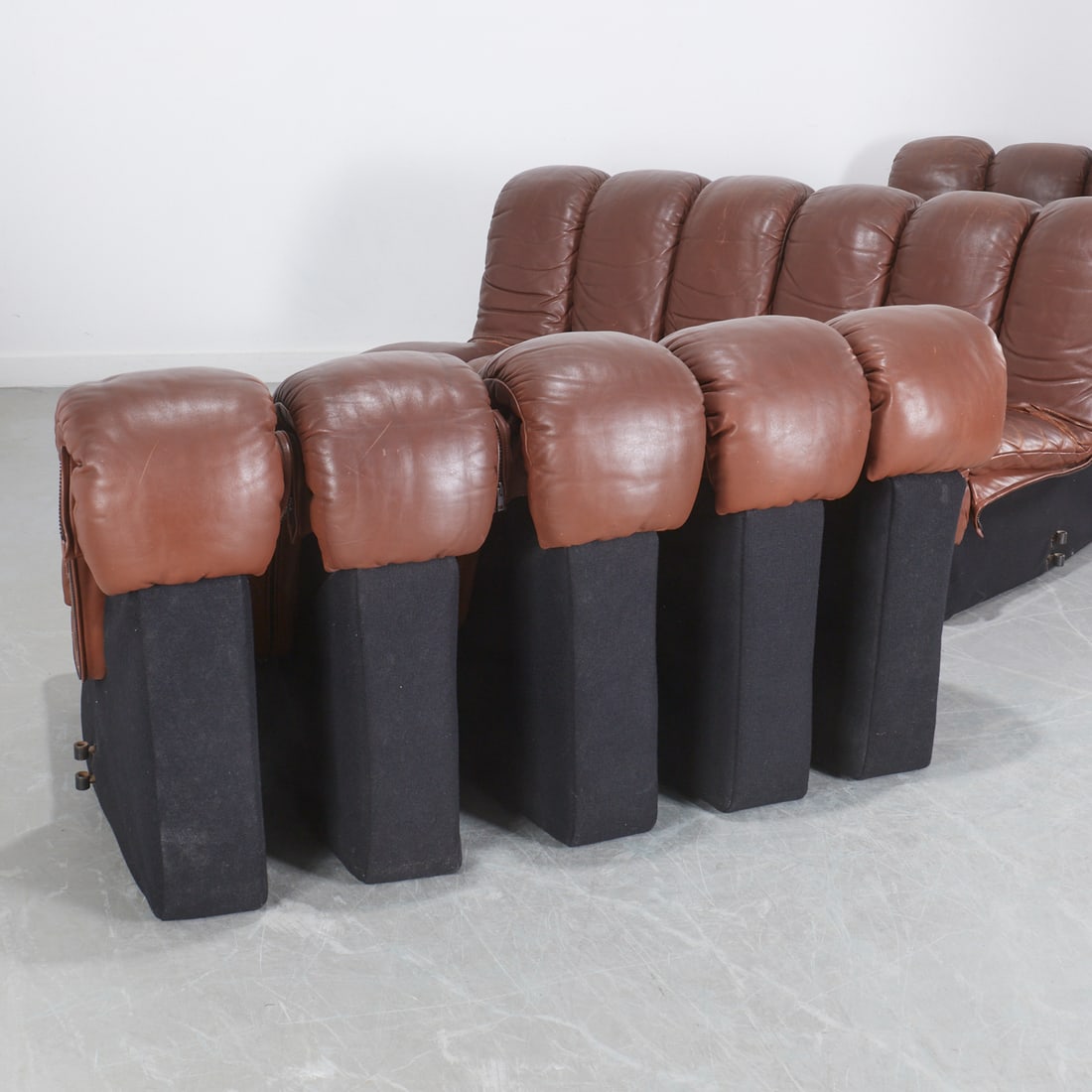 De Sede "Non-Stop" leather sectional sofa - 9