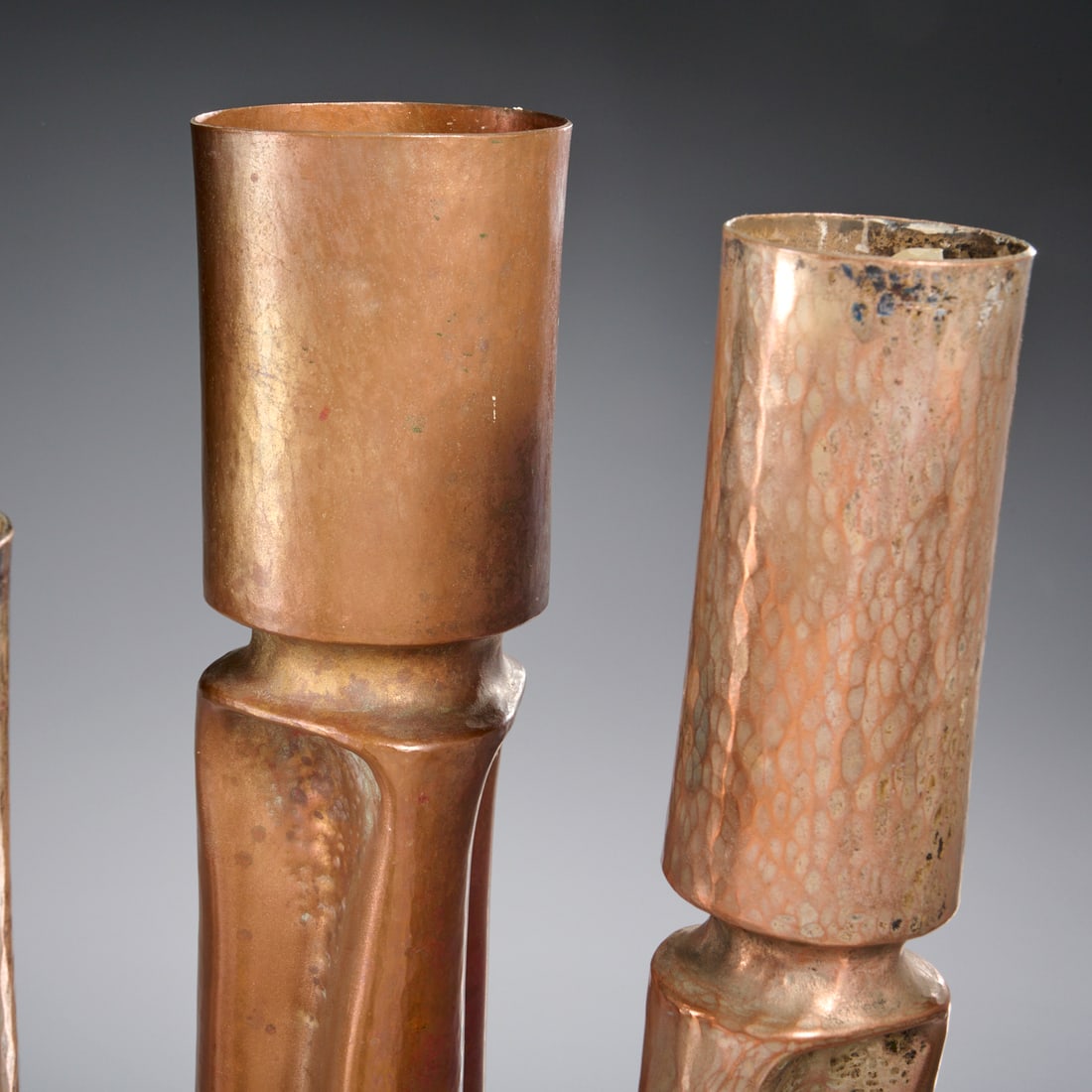 Thomas Roy Markusen, (7) Brutalist candlesticks - 3