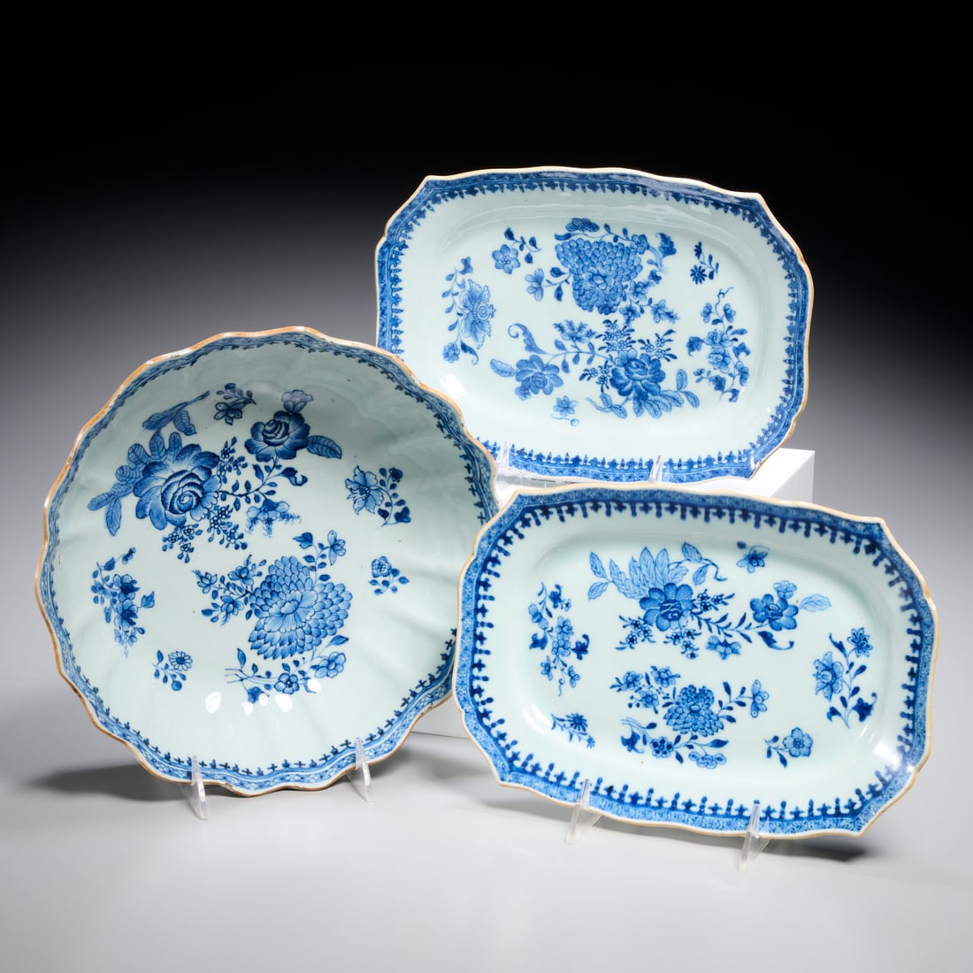 (3) Chinese Export blue & white floral porcelains (1 of 9)