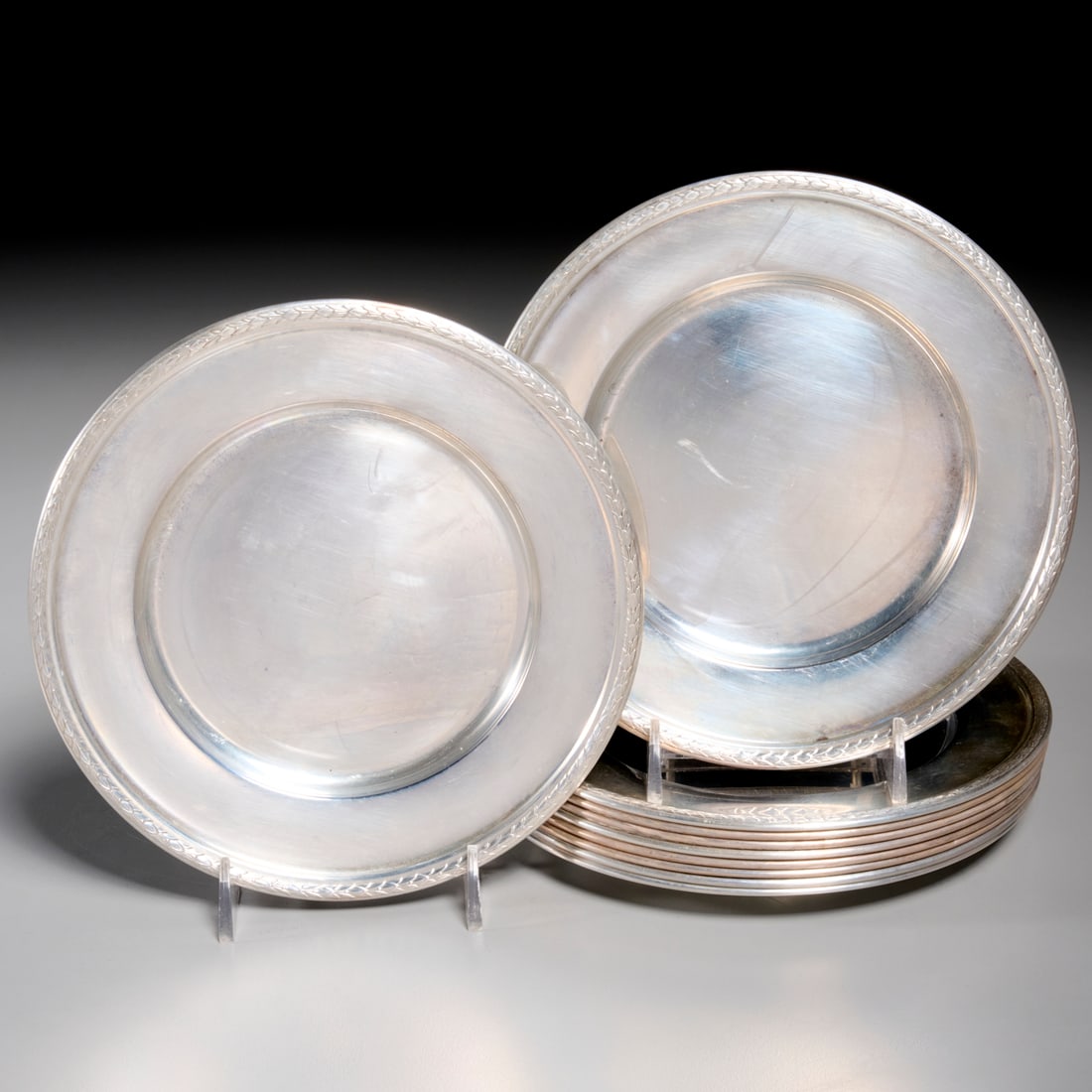 Set (10) International sterling bread plates (1 of 4)