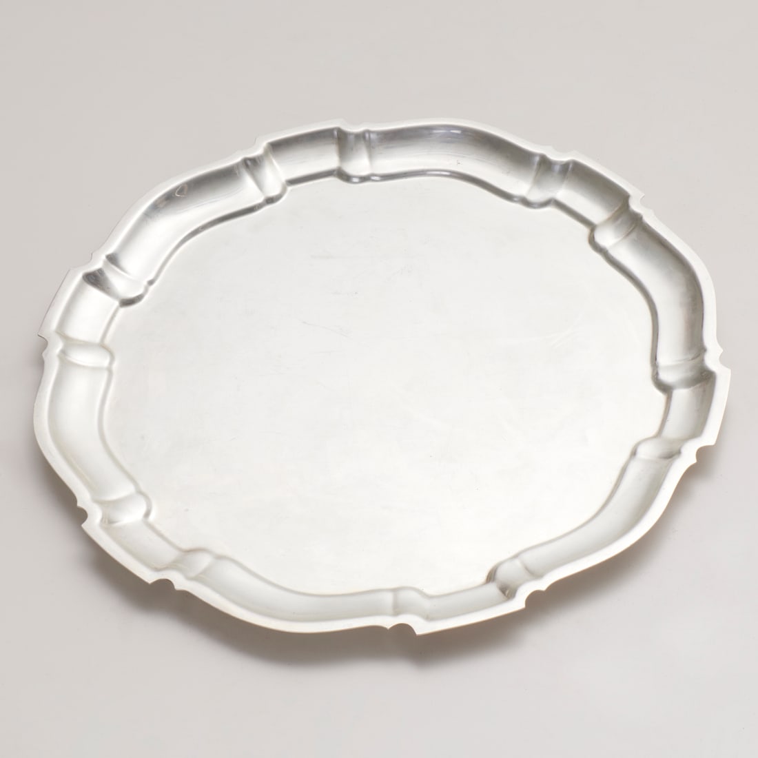 Poole "Chippendale" sterling silver serving tray (1 of 5)
