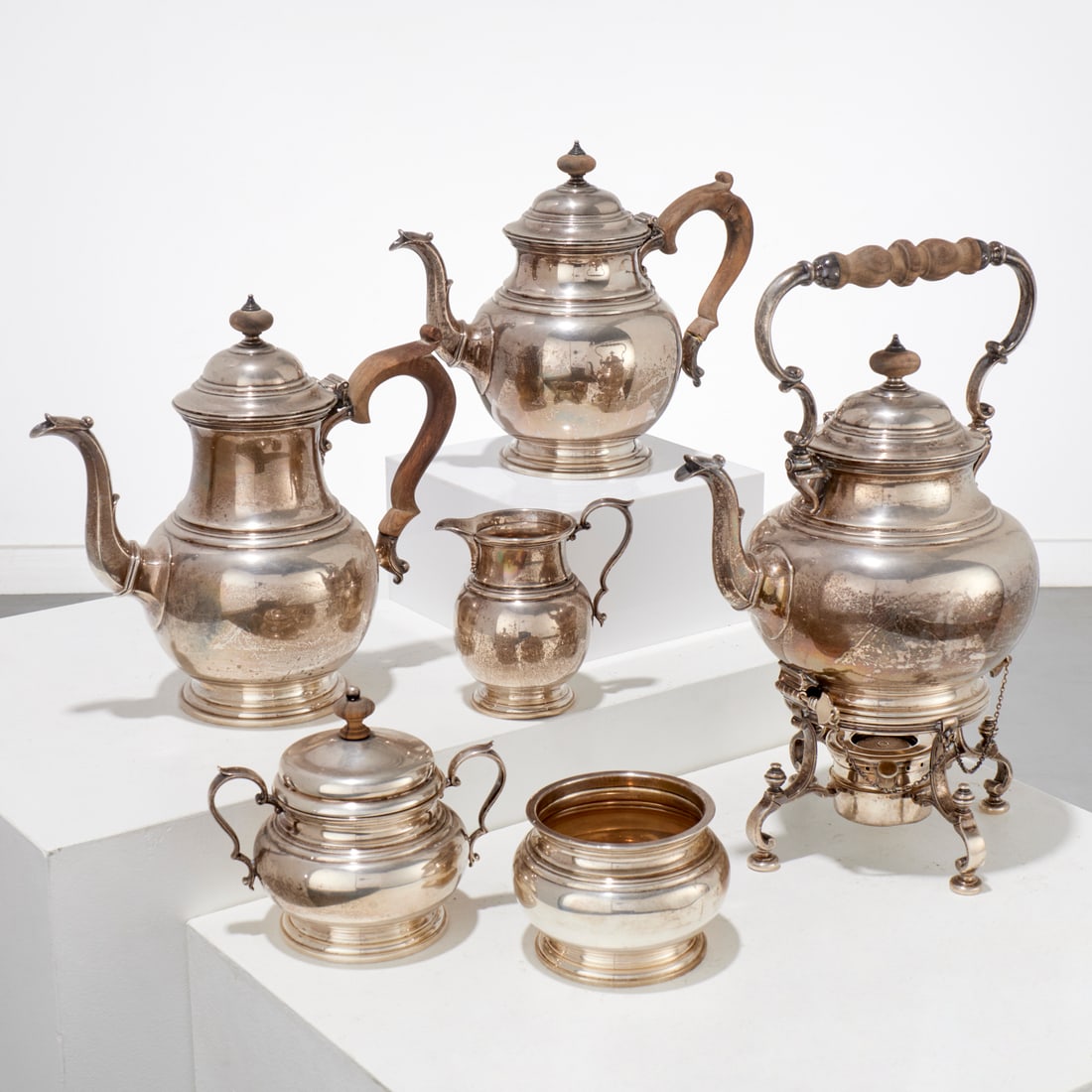 Gorham sterling silver tea and coffee service (1 of 10)