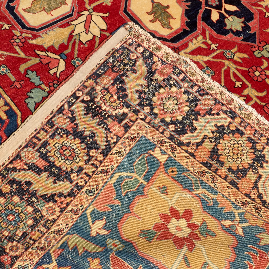 Antique Heriz Serapi rug - 5