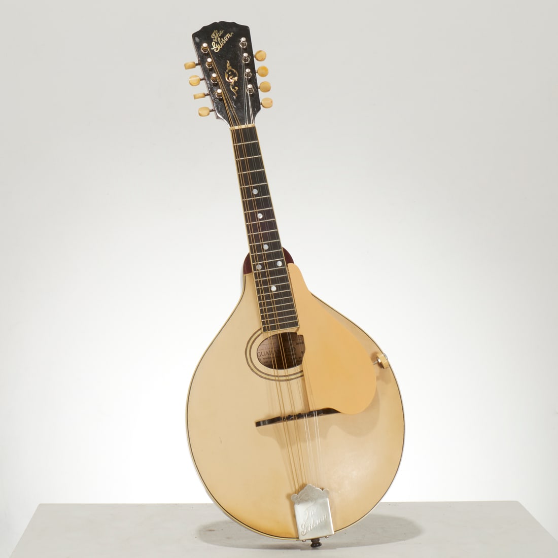 Gibson A3 white 8-string mandolin, c. 1919 (1 of 10)