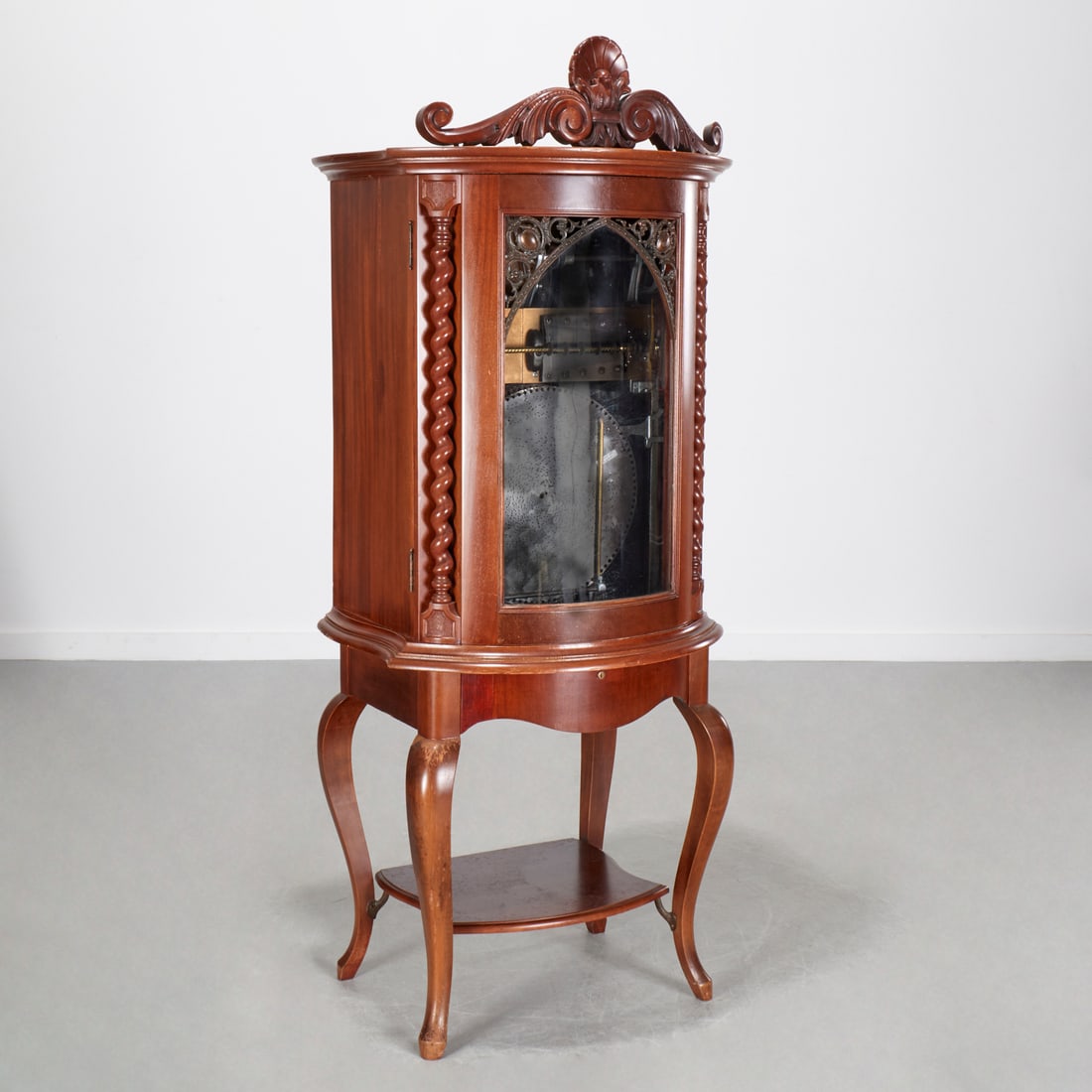 Regina "Corona" upright automatic music box (1 of 9)