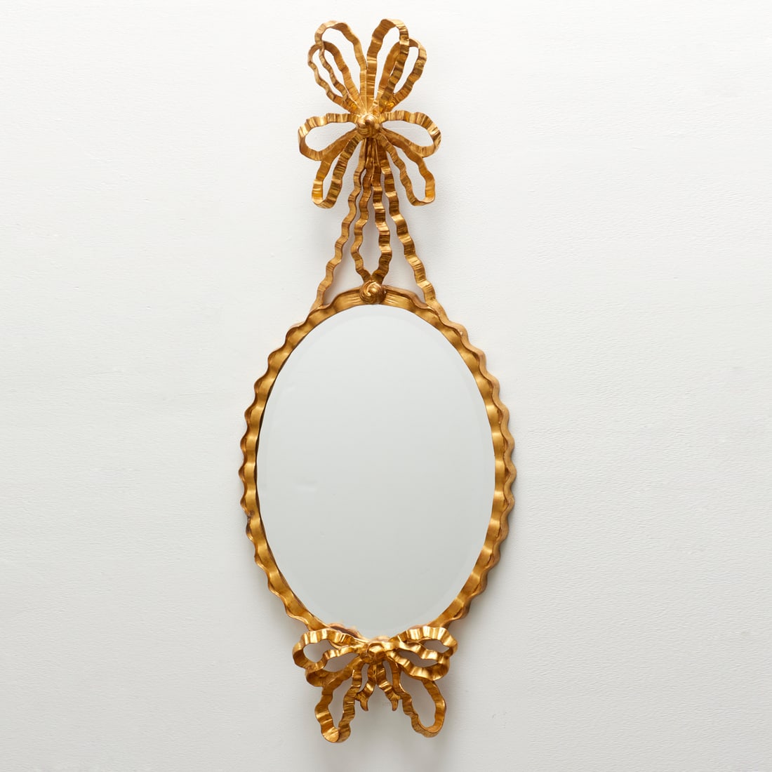 Hollywood Regency giltwood "Ribbon" mirror (1 of 9)