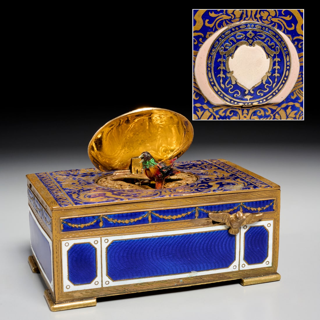 Continental gilt and enamel singing bird box (1 of 7)