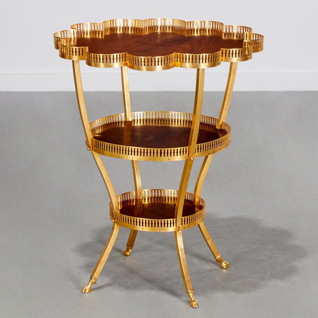 Nice Directoire mahogany tiered gueridon (1 of 7)