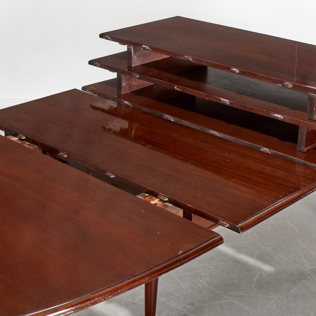 Maison Jansen, mahogany dining table, signed - 7