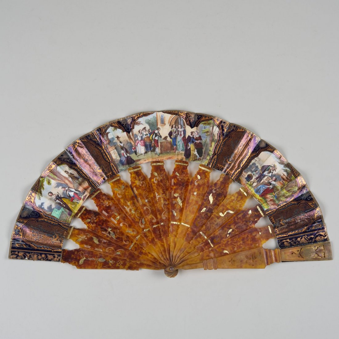 European gold foiled tortoiseshell fan
