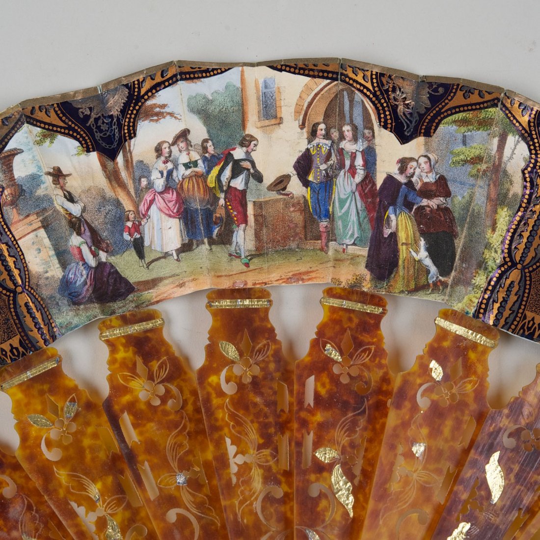 European gold foiled tortoiseshell fan - 2