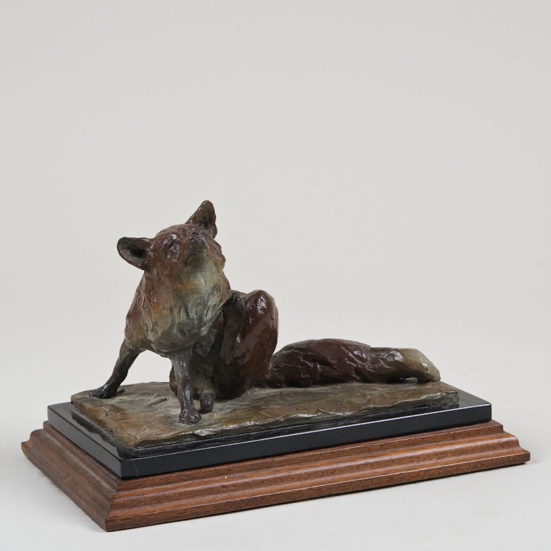 T. Galbreath (20th c., American), bronze: T. Galbreath (20th c., American), bronze: Fox, 1997, bronze with brown patina, signed, dated and numbered, "2/100", on wood and marble base, 5.5"h x 8.5"l x 5.5"d (total)