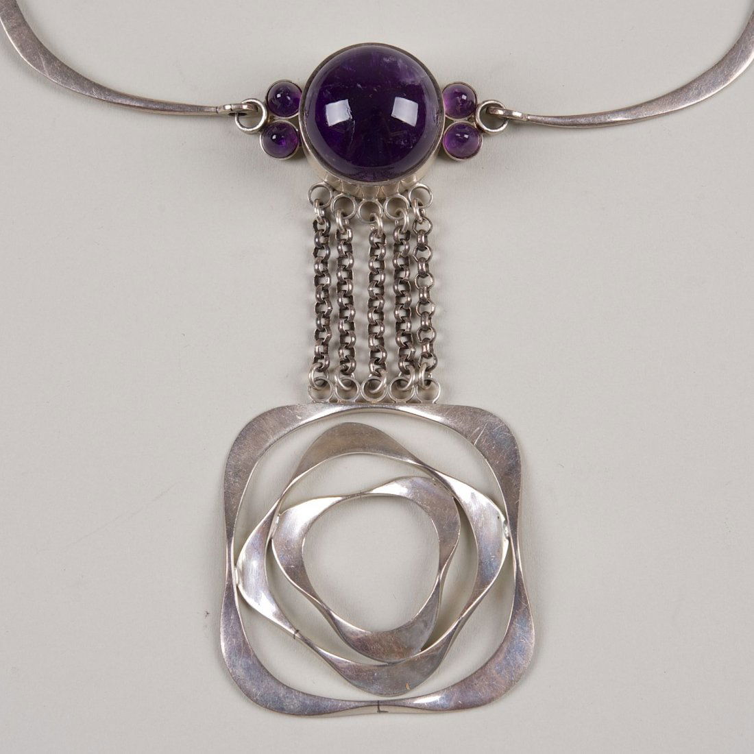 David Andersen Uni sterling and amethyst necklace: David Andersen Uni sterling and amethyst necklace: 20th c., marked "UNI D.A. 925S, hand made, INV. L.S.R.", approx. 9.5"l x 5.5"w