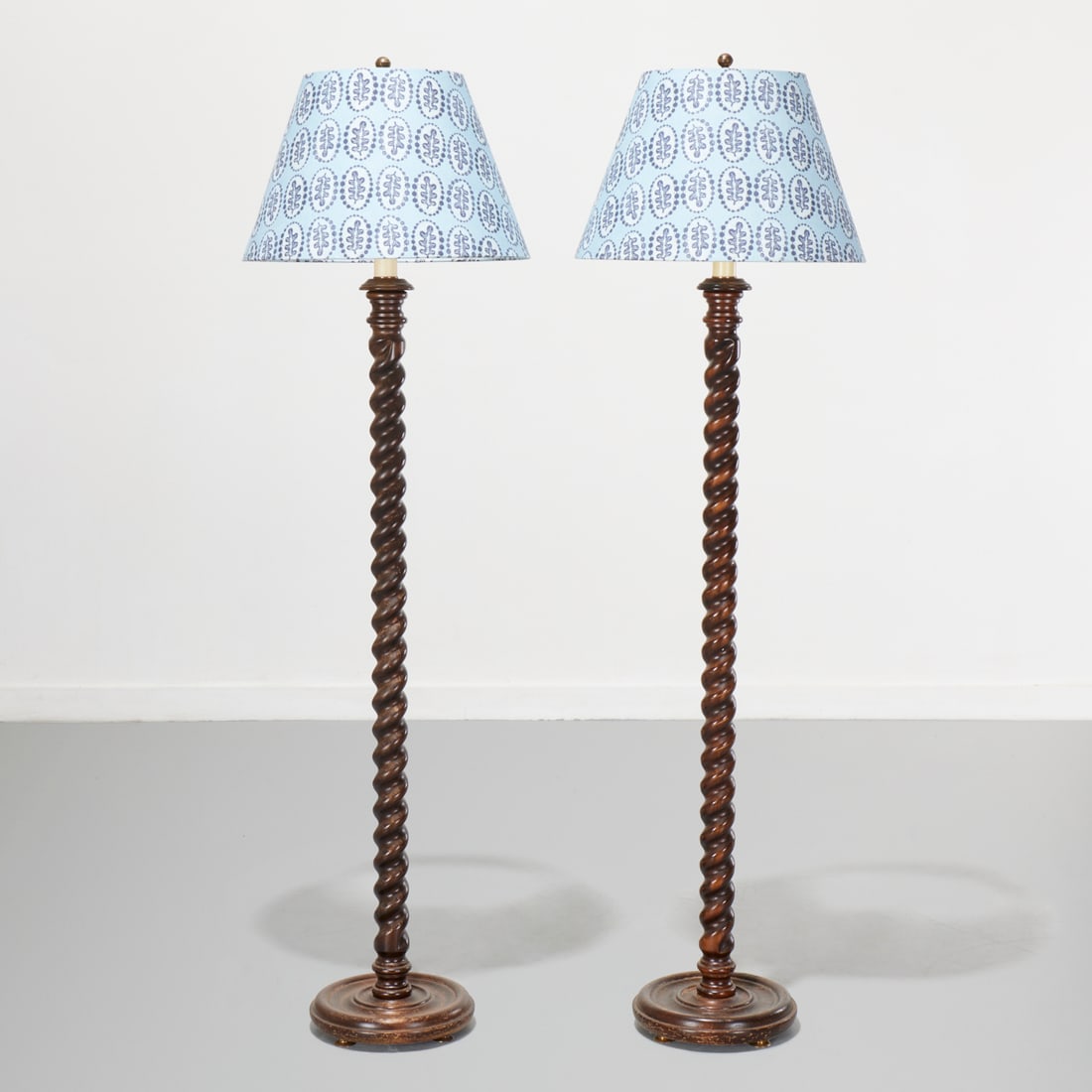 Pair Vintage barley twist floor lamps (1 of 5)