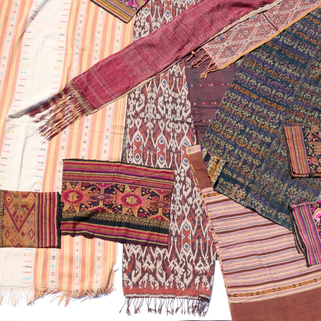 Group (13) Southeast Asian textiles (1 of 5)