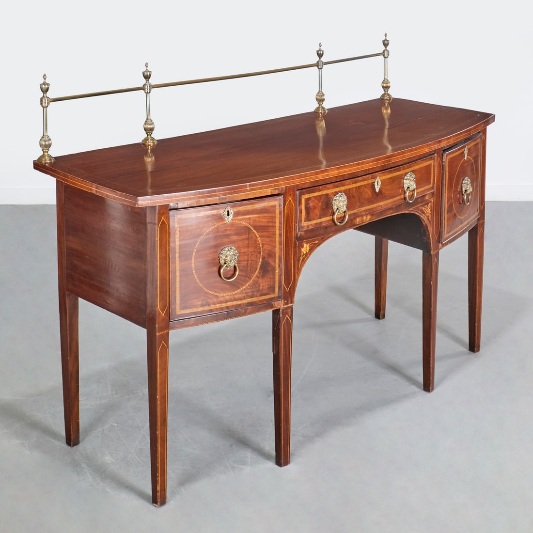 American Federal mahogany inlaid sideboard (1 of 10)