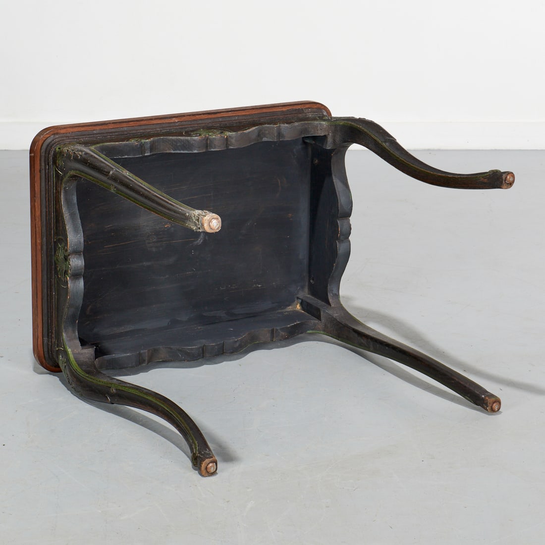 Louis XV style side table - 5