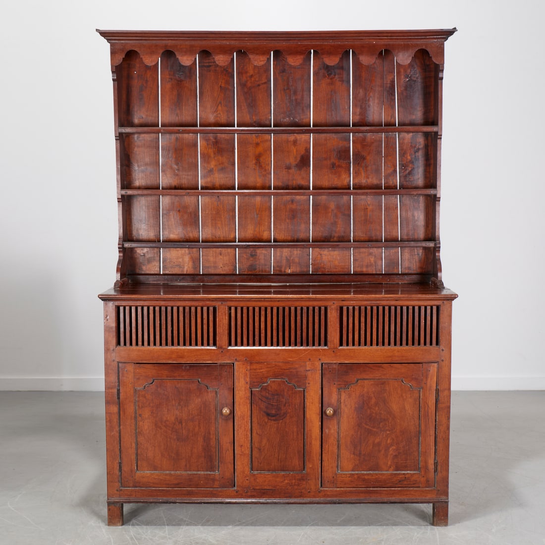 George III Welsh oak cupboard (1 of 6)