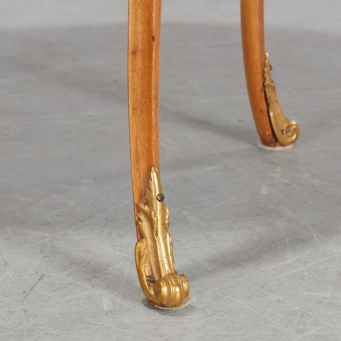 Louis XV style ormolu mounted side table - 5