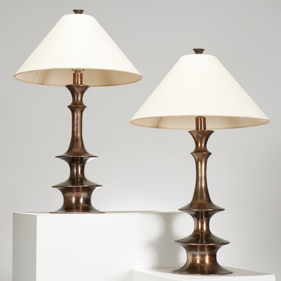 Pair Contemporary patinated metal lamps (1 of 6)