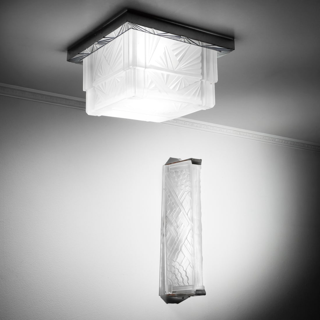 (2) French Art Deco light fixtures (1 of 9)