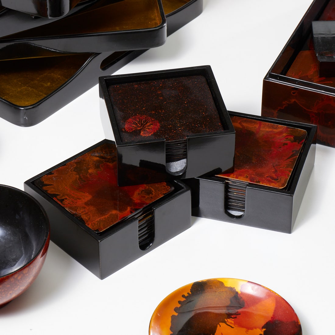 Large collection Vietnamese lacquerware - 4