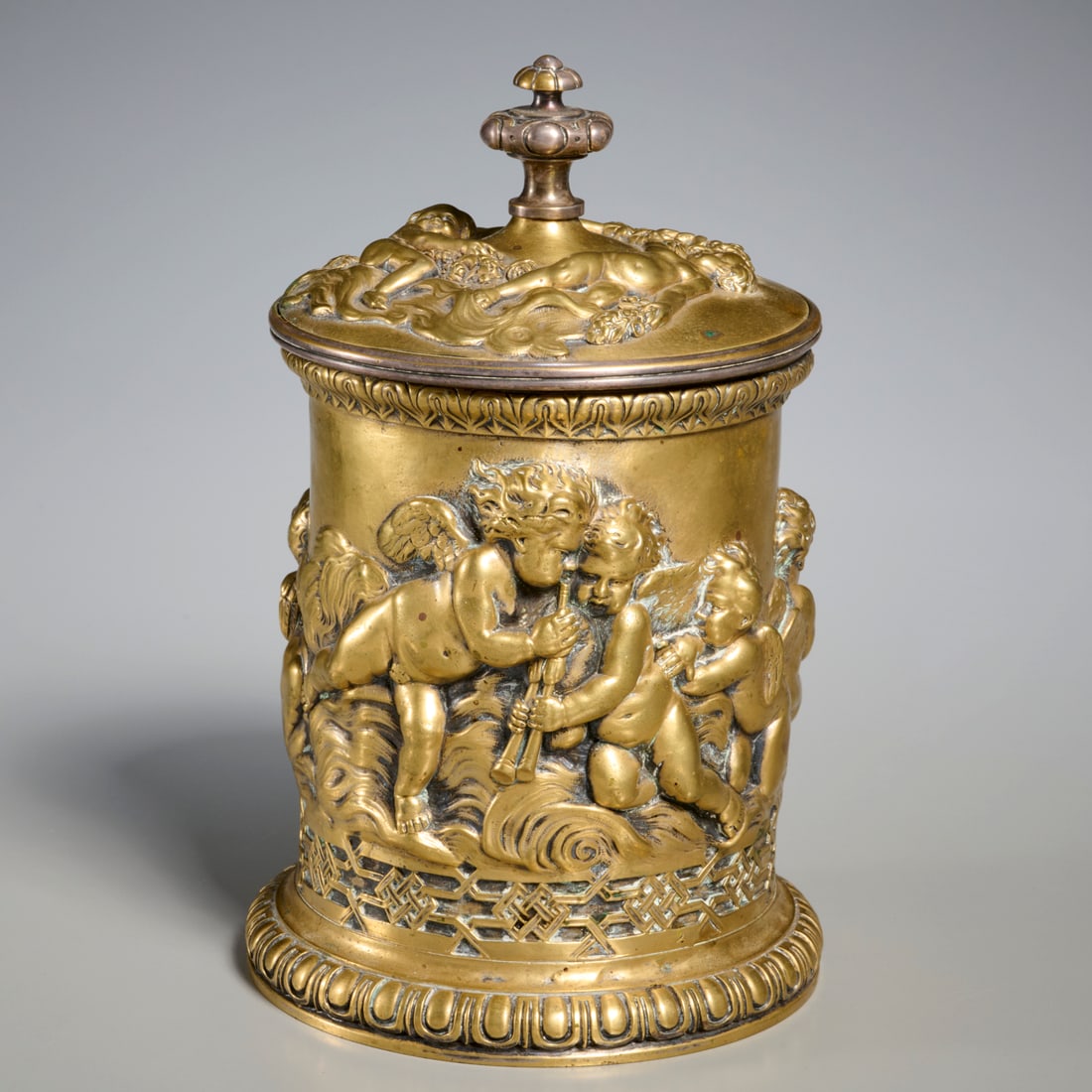 Victorian brass humidor or tobacco canister (1 of 6)