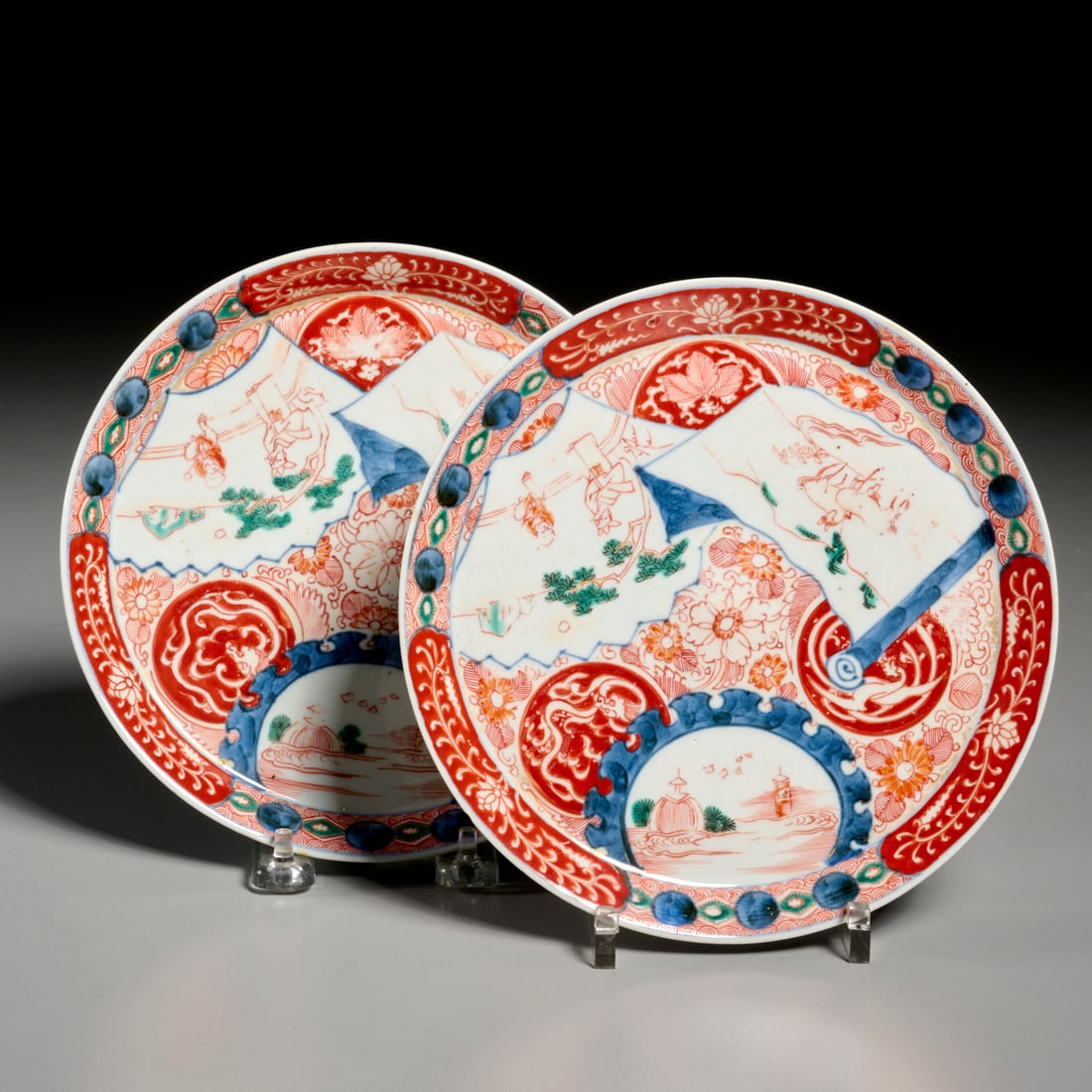 Pair Japanese Imari porcelain dishes (1 of 4)