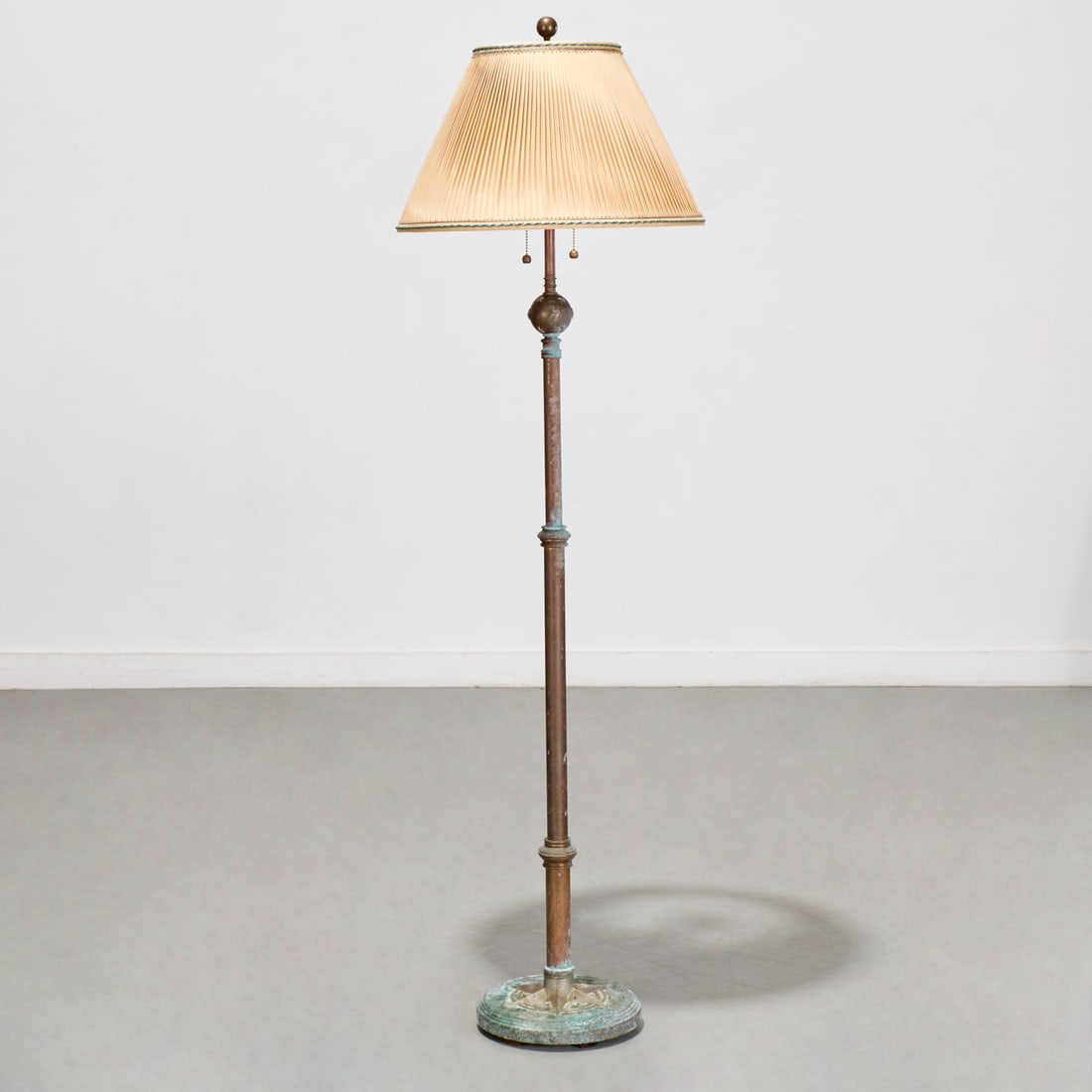 Visual Comfort bronze floor lamp (1 of 7)