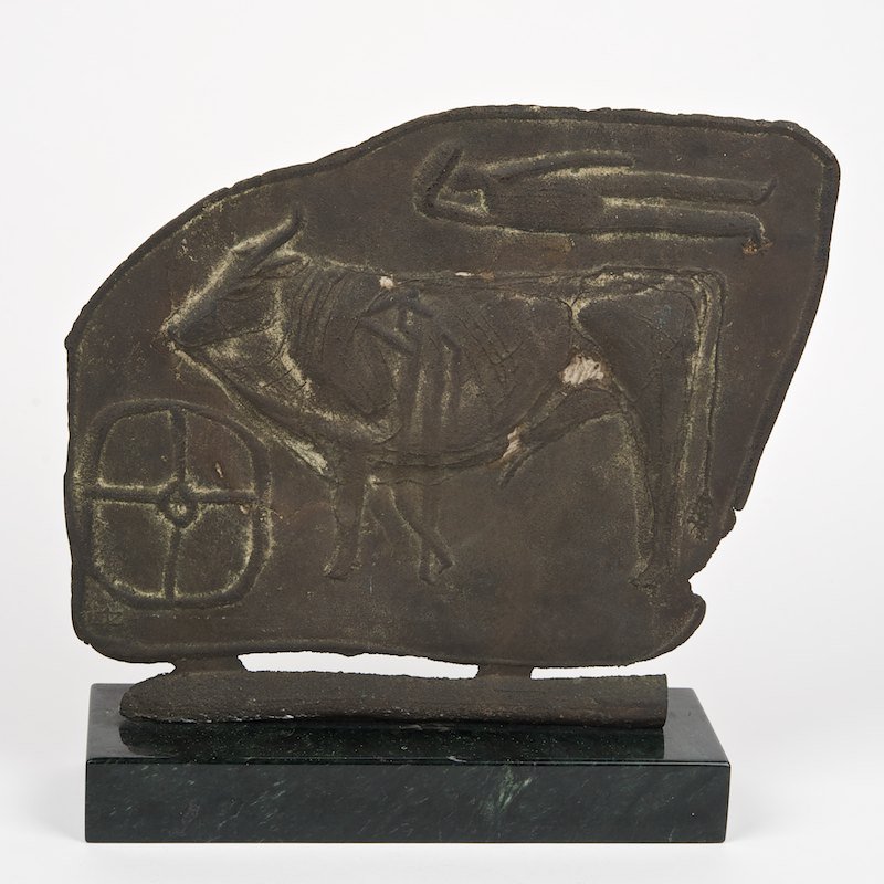 Sahl Swarz (1912-2004, American), bronze: Sahl Swarz (1912-2004, American), bronze, Relief with bull, bronze with green/brown patina, signed "Sahl Swarz", on marble base, 12.5"h x 12.5"l x 3.5"d (incl. base)