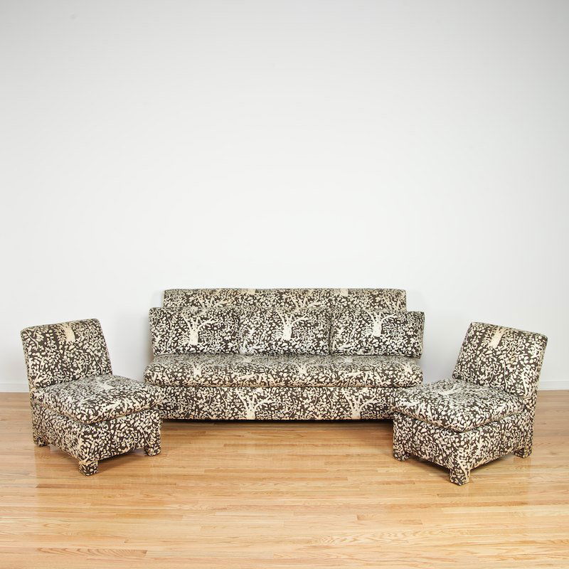 Group Billy Baldwin upholstered seat furniture: Group Billy Baldwin upholstered seat furniture, 20th c., (3) pcs., incl. an armless loveseat and a pair of slipper chairs, upholstered en suite in brown and white "Foliage" fabric, sofa: 33"h x 72"l x