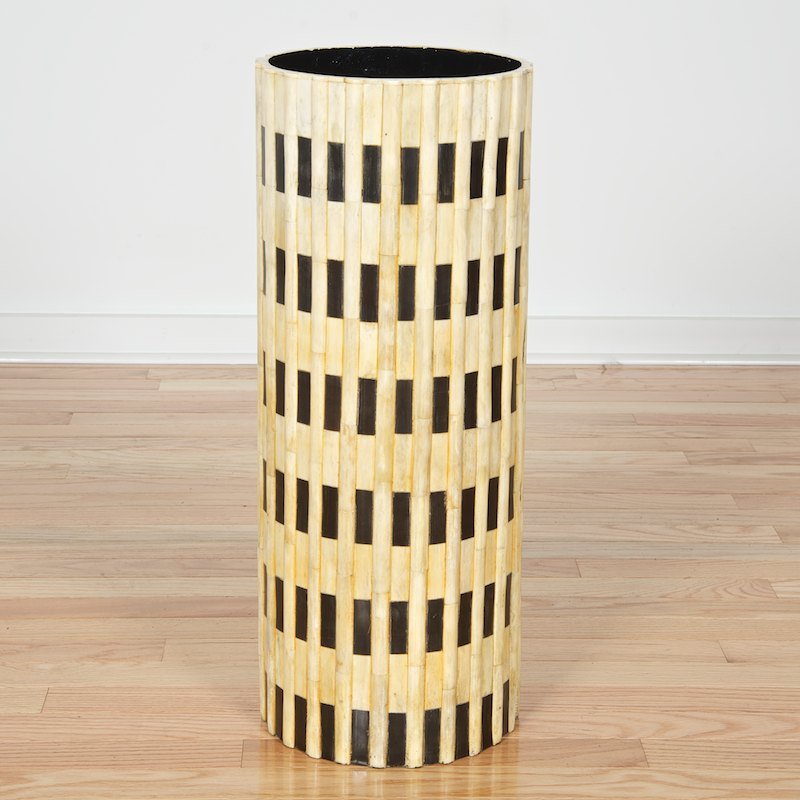 Anglo-Indian ivory and horn inlaid umbrella stand: Anglo-Indian ivory and horn inlaid umbrella stand, 20th c., modern taste, 23"h x 9"dia.