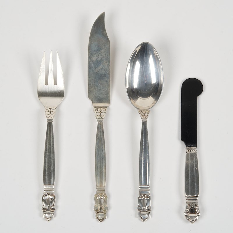 Georg Jensen, Denmark Acorn sterling fish service: Georg Jensen, Denmark Acorn sterling fish service, 20th c., incl. (14) fish forks; (16) fish knives; (16) table spoons and (1) caviar knife, 8.25"l (knives), 6.5"l (forks), 7"l (spoons), 5,75"l (cavia