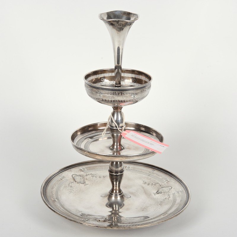 Woodside American sterling silver 3-tier epergne: Woodside American sterling silver 3-tier epergne, 20th c., 15"h x 11"dia., approx. 27.6 ozt.