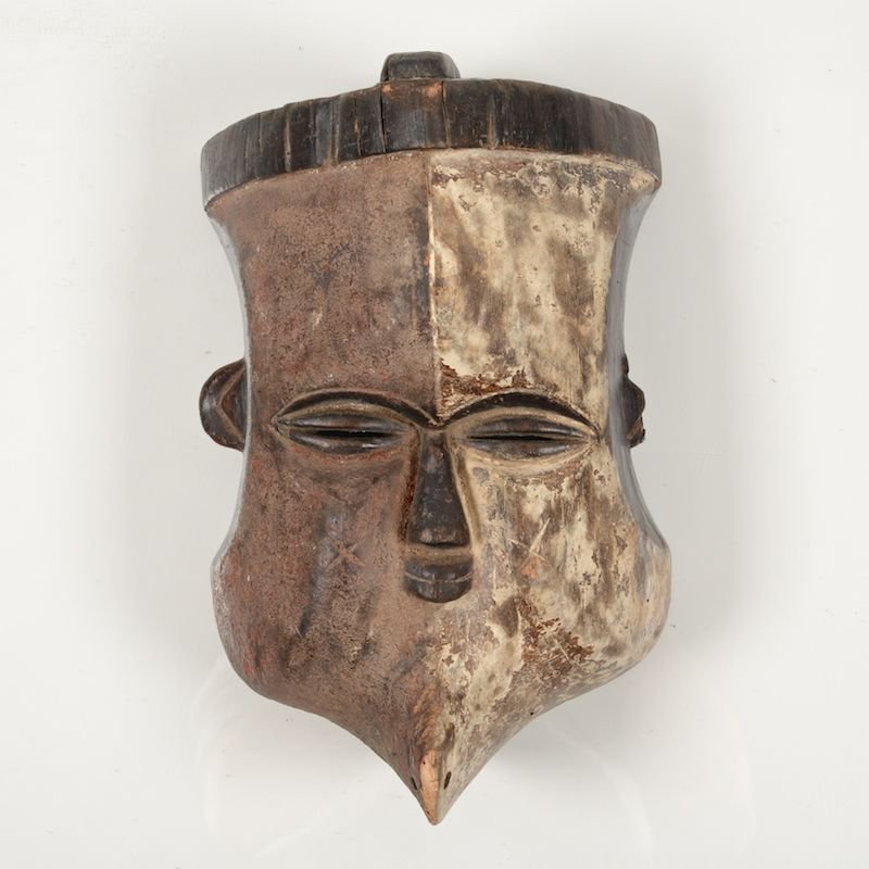 African tribal carved, painted wood mask: African tribal carved, painted wood mask, 20th c., possibly Pende, West Kwilu region, DR Congo, 11.5"h x 8"w x 6"d Provenance: From the Rona Family Collections, Princeton, NJ