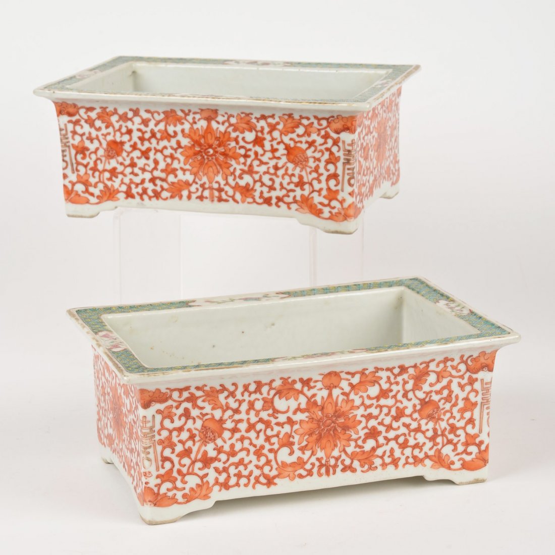 Pair Chinese Export porcelain jardinieres: Pair Chinese Export porcelain jardinieres, 19th c., rectangular with orange peonies and bats, 3.5"h x 9.5"l x 6"d (each) Provenance: Estate of Edgar M. Bronfman, New York, NY