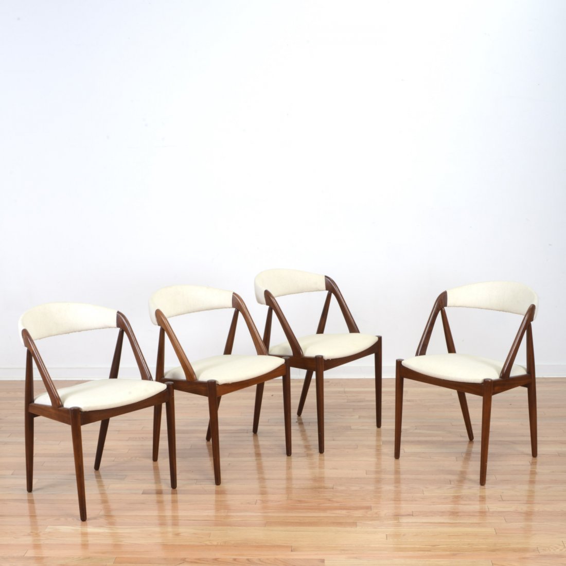 Set (4) Kai Kristiansen teak dining chairs (1 of 4)