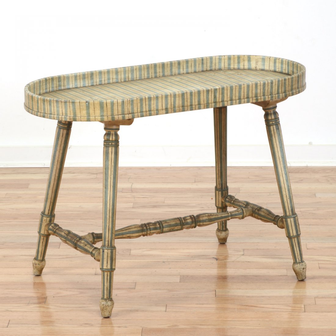 Sister Parish style painted occasional table (1 of 5)