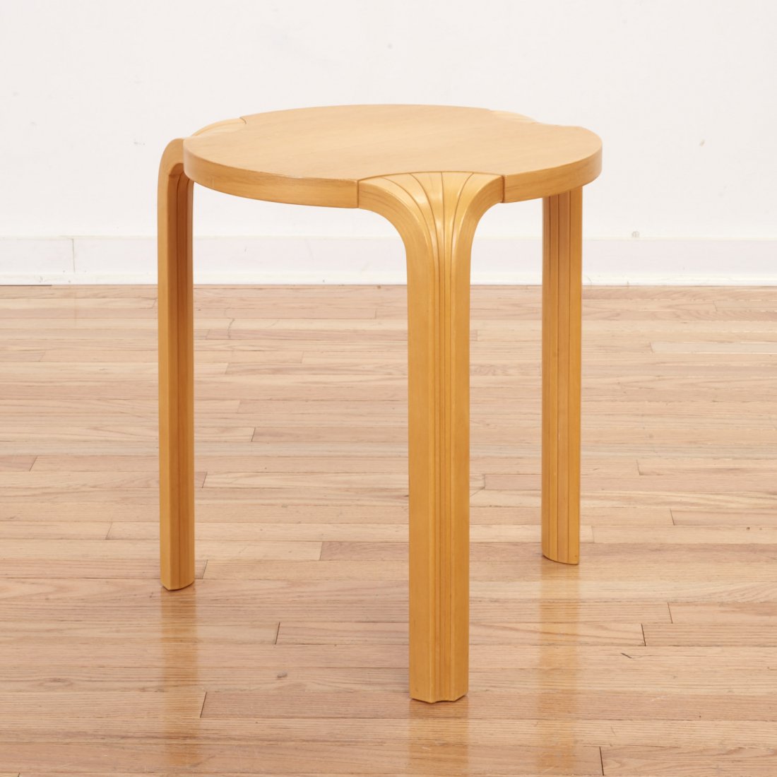 Alvar Aalto for Artek fan leg occasional table (1 of 5)