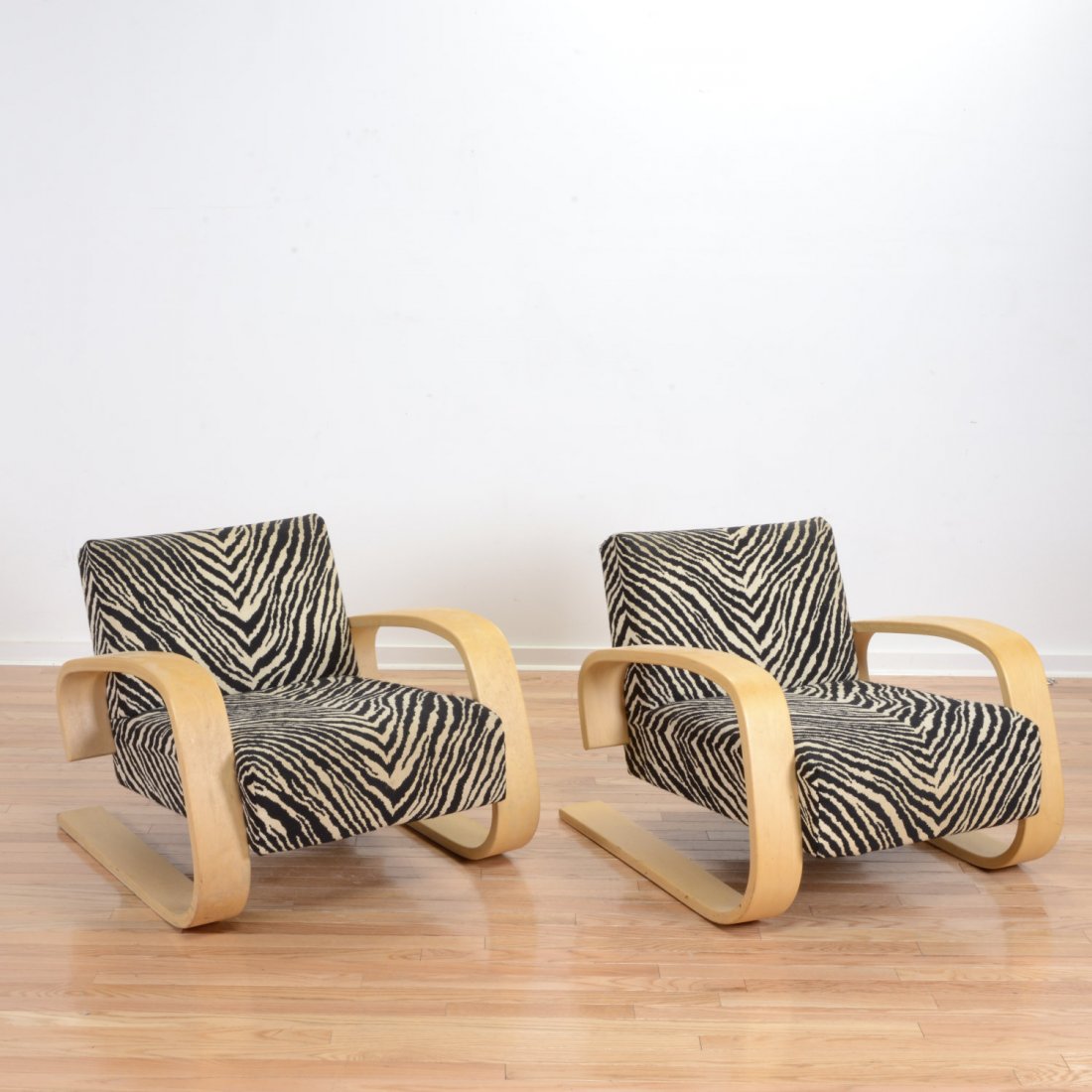 Pair Alvar Aalto for Artek "Tank" lounge chairs (1 of 5)