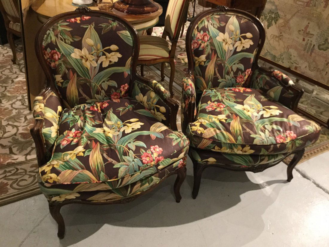 Pair Louis XV style decorator bergeres (1 of 4)