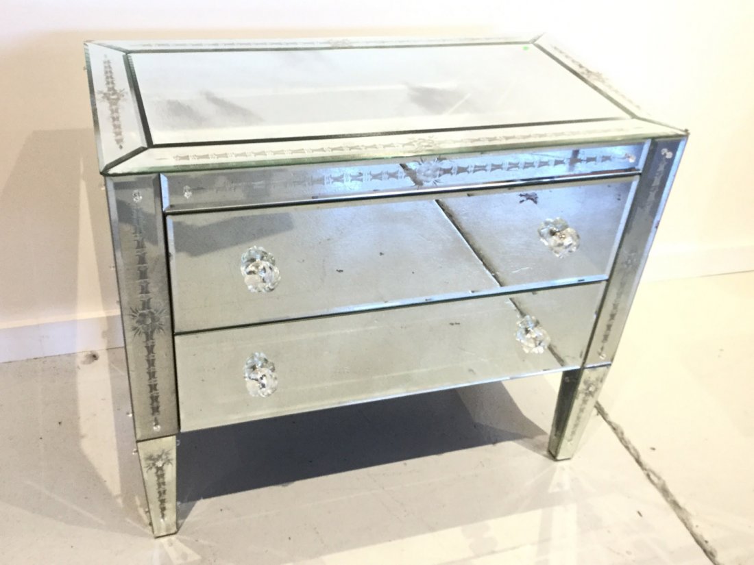 Venetian style mirrored commode (1 of 5)
