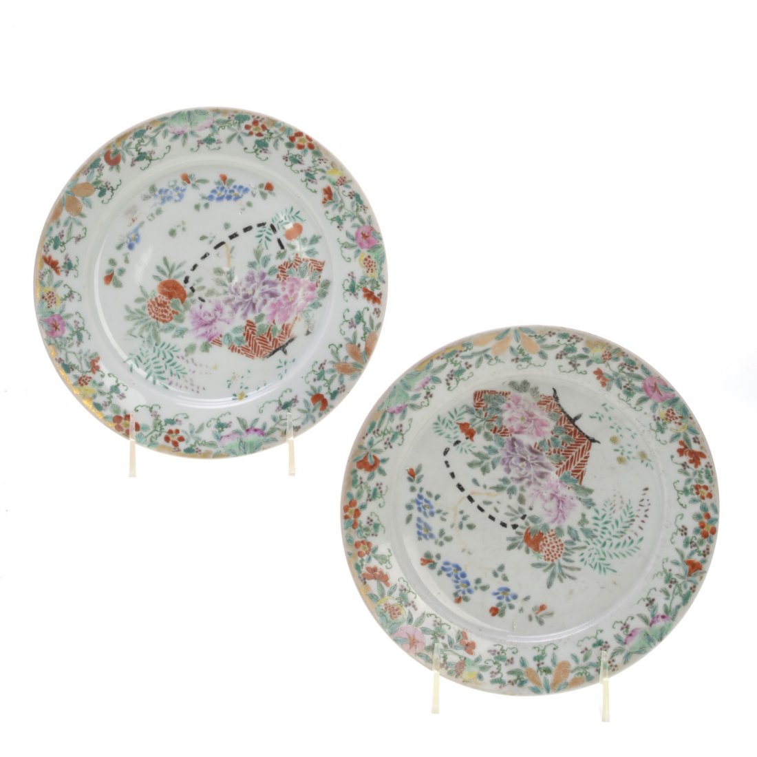 Pair Chinese Export famille vert porcelain dishes (1 of 4)