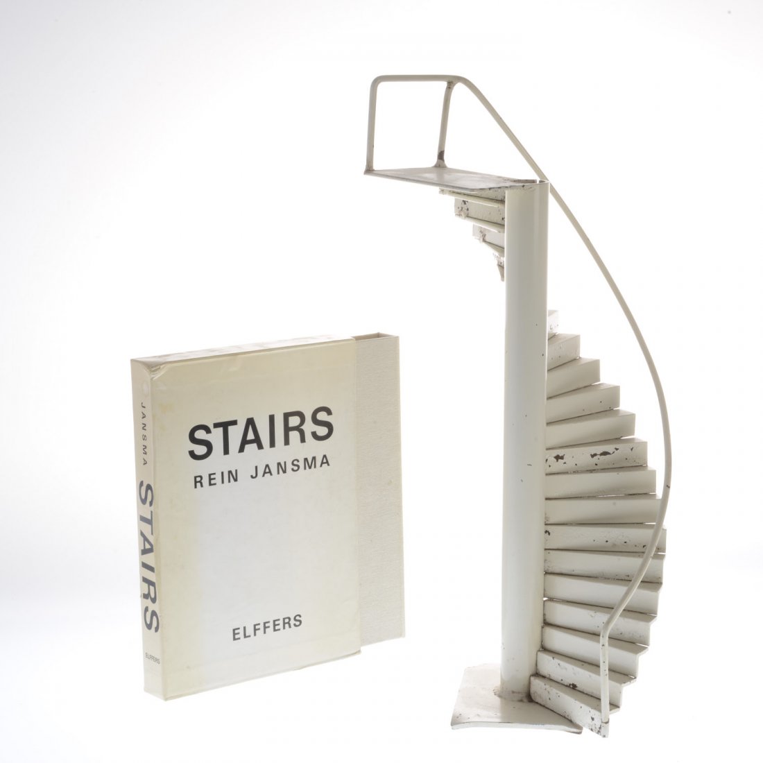 Modern spiral staircase architectural model (1 of 7)