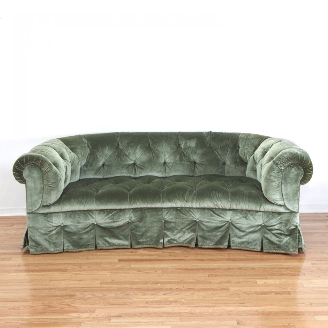 Nice button tufted kidney-shape parlor sofa (1 of 6)