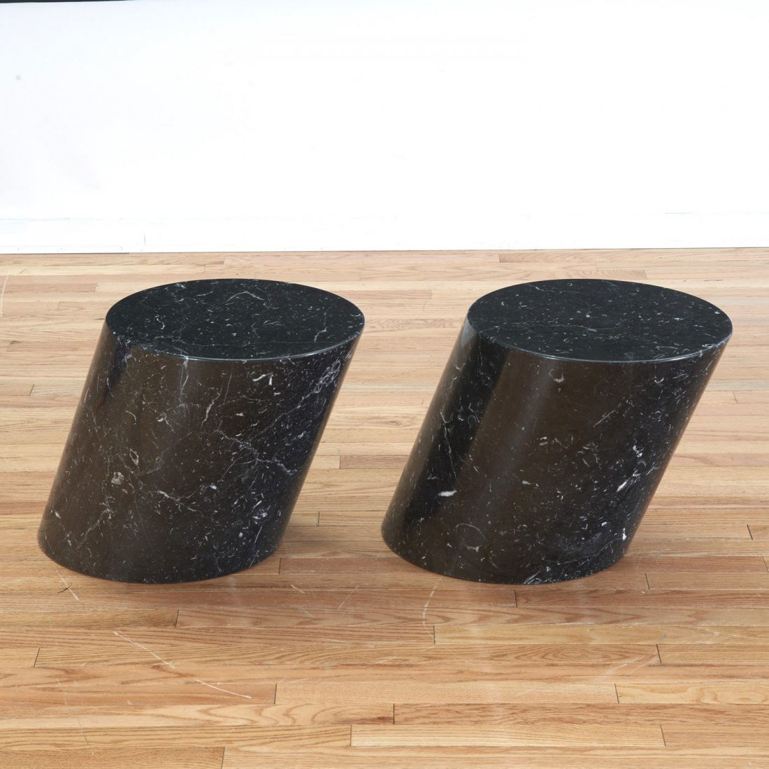 Pair Lucia Mercer for Knoll marble side tables (1 of 5)