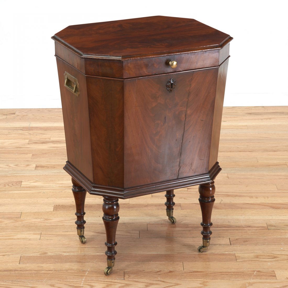 Victorian brass mounted mahogany cellarette (1 of 8)