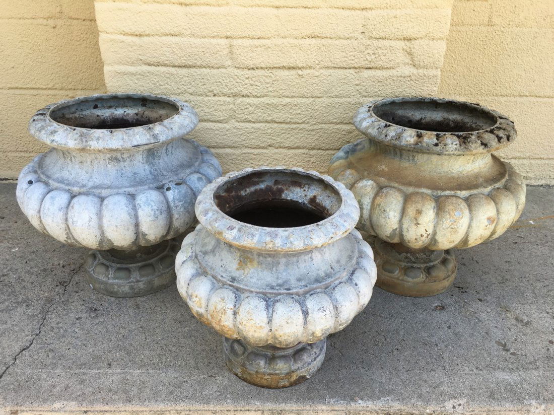 Set (3) vintage cast iron garden urns (1 of 8)